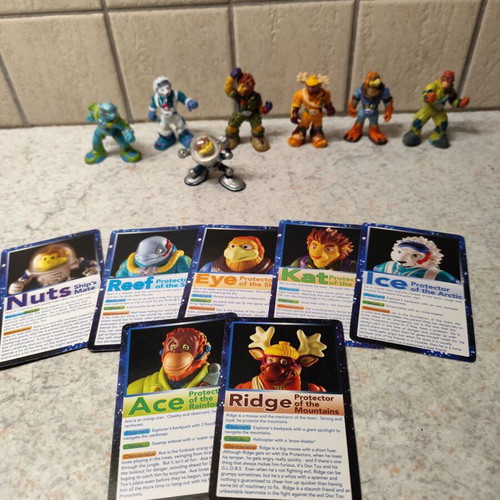Set of 7 elc planet protectors figures like new