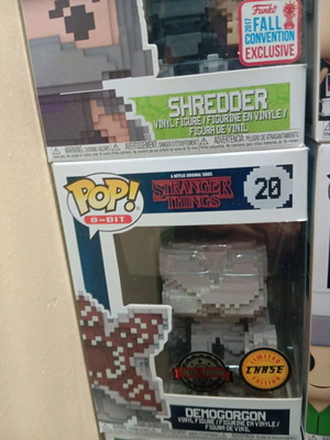 Funko Pop Stranger Things Demogorgon Chase mint condition
