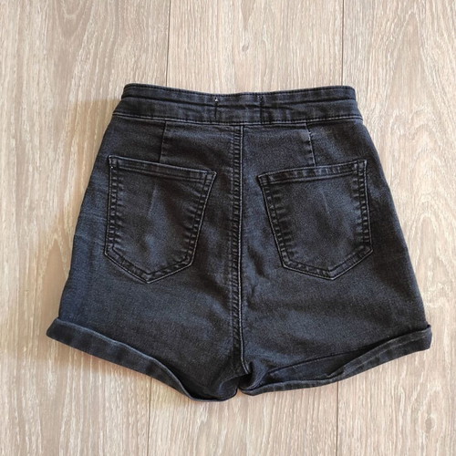 Tally Weijl Jeans Shorts Size 32 Like New, Black