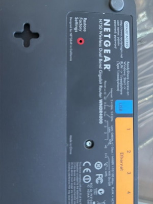 Netgear WNDR4000 N750 ασύρματος διδιάστατος δρομολογητής Gigabit