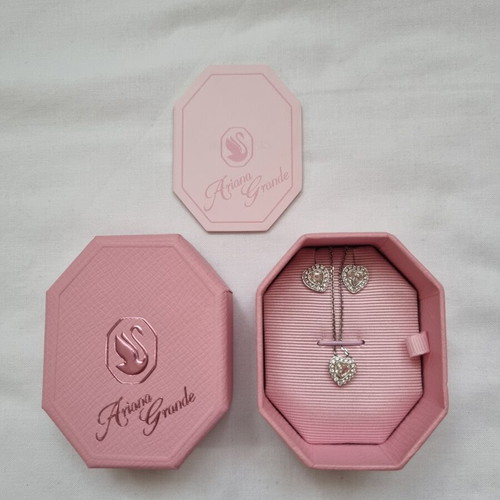 Swarovski Ariana Grande necklace and earrings set new, silver