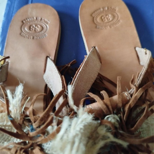 Leather sandals size 38 like new