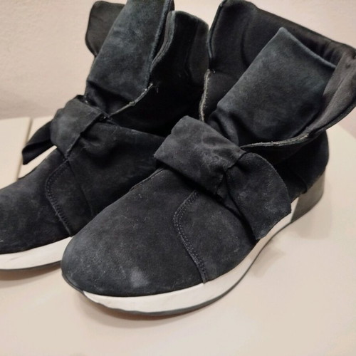 Women's black ankle boot size 41 used