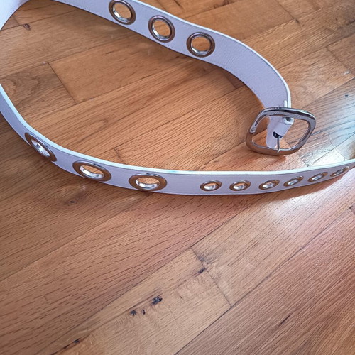 Doca women's belts like new, white and green, set of two