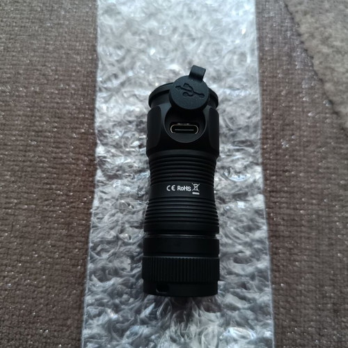 Sofirn MINI SC13 LUMINUS SST40 LED flashlight new with USB-C charging