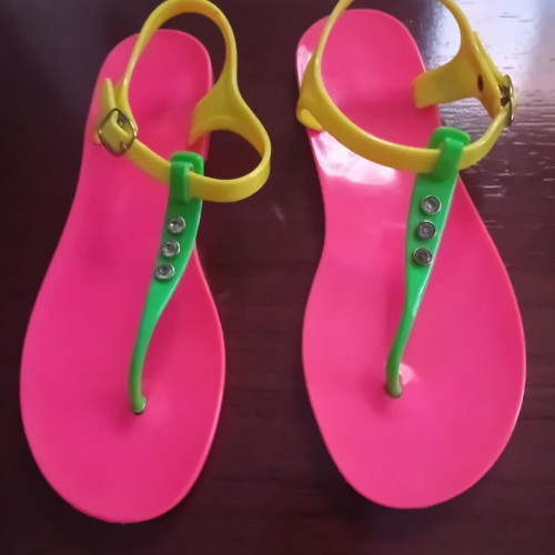 Women's multicolor plastic sandals size 38/39