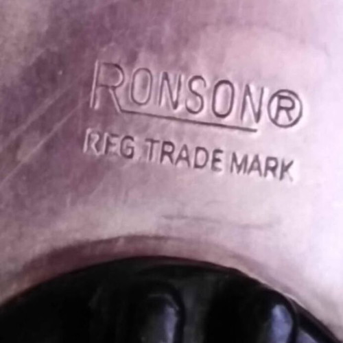 Ronson Collectible Silver Plated Lighter used, luxury material