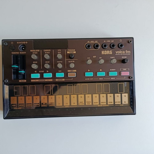 Korg Volca FM2 synthesizer