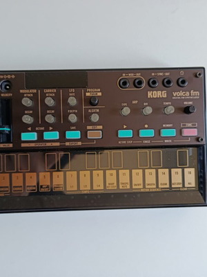 Korg Volca FM2 synthesizer