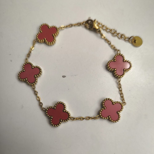 Four-Leaf Clover Bracelet new, orange-red