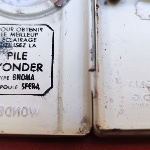 Vintage Wonder Type Pigma French Pocket Flashlight used