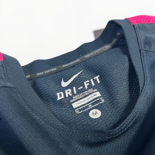 Nike FC Barcelona Vintage Y2K 2014-2015 Training T-shirt Obsidian Pink like new