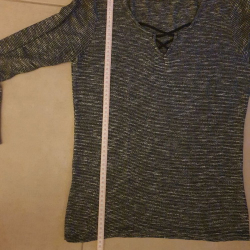 Toi&Moi blouse like new, gray, cross front design, sizes M and L