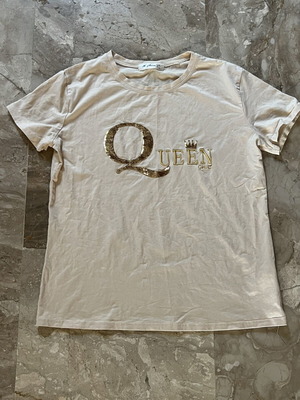 T-shirt beige short sleeve like new, size M