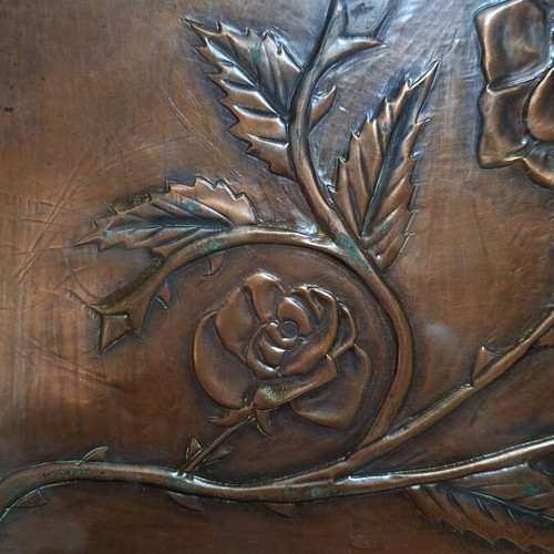 Wooden serving tray with integrated chalcography used