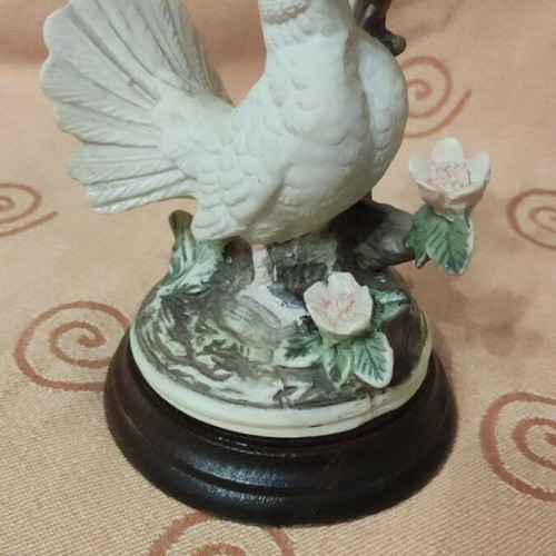 Vintage porcelain decorative figurine used