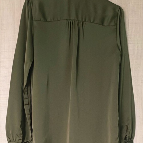 Women's satin shirt khaki like new Vila