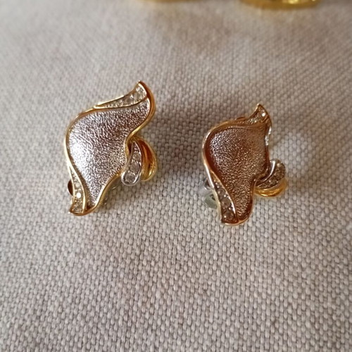 Vintage earrings with clip, steel, like new
