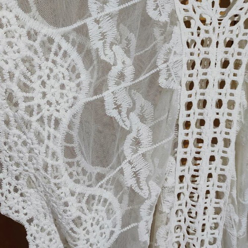 Kaftan Anel white transparent lace like new