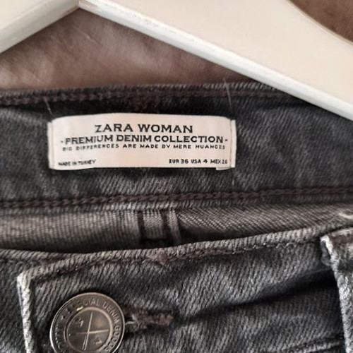 Zara special edition jeans like new, size 36, gray and red
