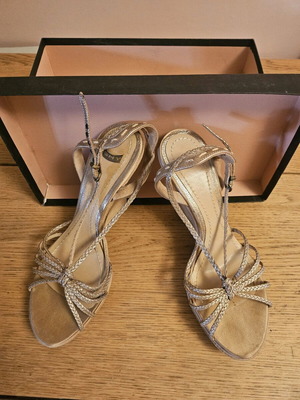 Shy sandals like new, leather gold with matte tan platform heel size 40