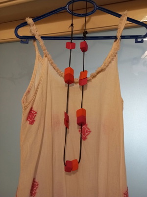 Maxi dresses used, pack of 2 with wooden necklace gift