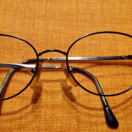 Salvatore Ferragamo women's eyeglass frame like new, brown and gold