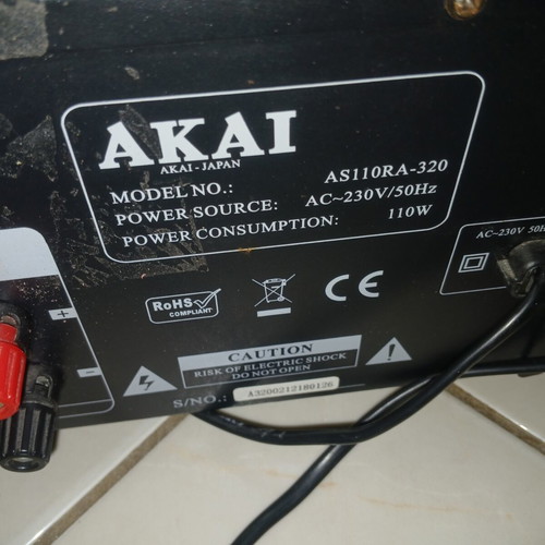 Akai 320 audio system