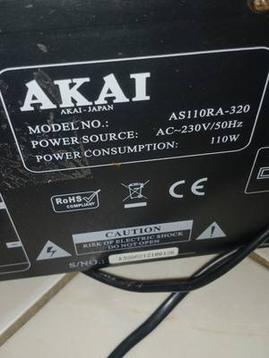 Akai 320 audio system