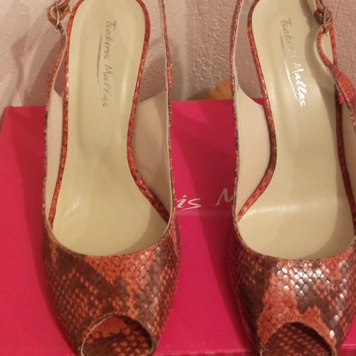 Peep Toe Tsakiris Mallas leather shoes size 39, heel height 10 cm, new, pink