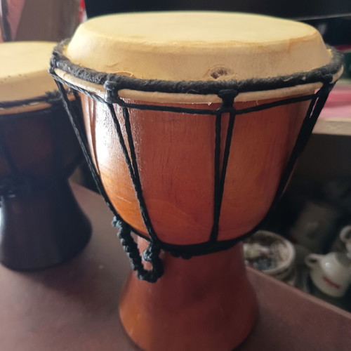 Doumbeks like new, set of 2 wooden percussion drums