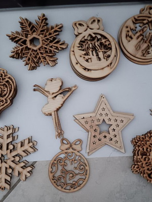 Wooden Christmas tree ornaments like new