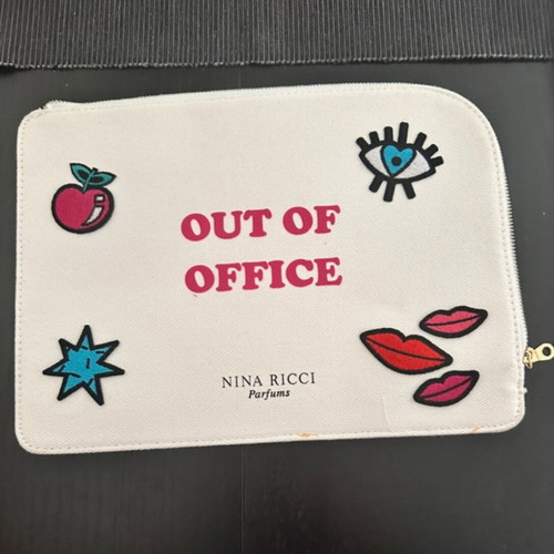 Nina Ricci tablet case like new