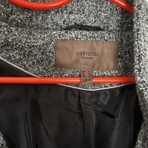 Cortefiel Woman gray coat XL like new, warm winter jacket with zipper