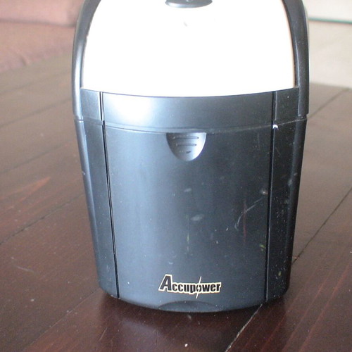 ACCUPOWER MC2 600 Line Interactive UPS 600VA 360W used