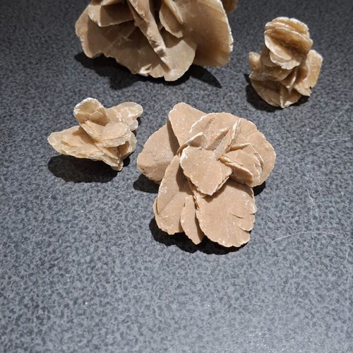 Desert Rose natural stones set of 4, used, 1.2kg