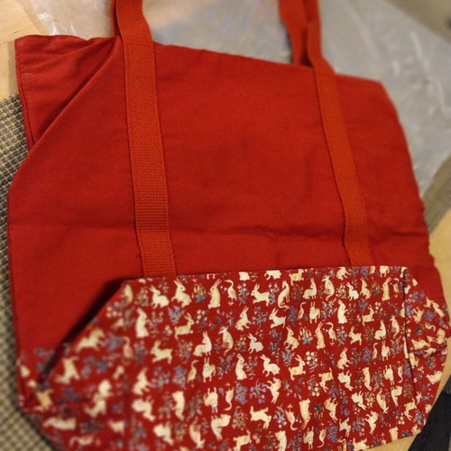 Cotton shoulder bag new, red with pattern from Paris Museum