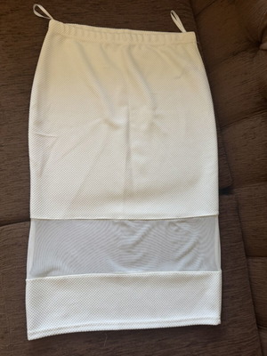 White midi skirt with mesh detail, size L, like new