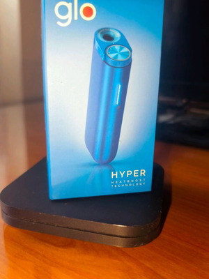 Glo Hyper tobacco heating device blue new