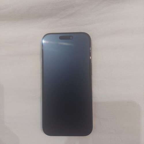 iPhone 15 128GB black, like new