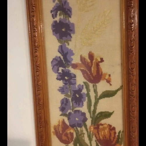 Embroidered painting in wooden frame, like new, 48x25 cm