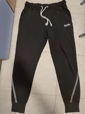 BodyTalk sports pants used, size large, black and white