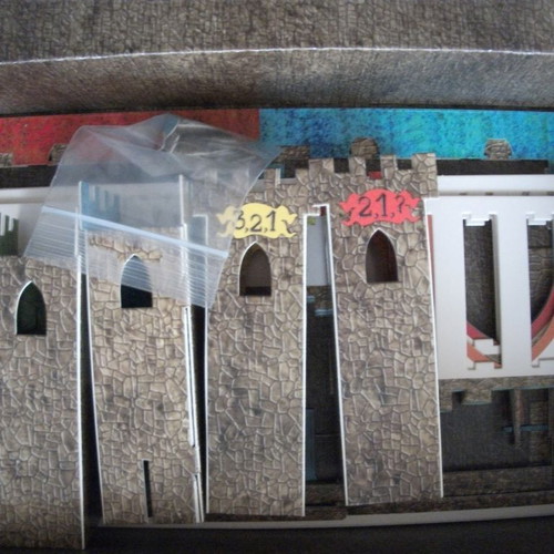 Raiders of the Castles board game like new, complete TREFL set