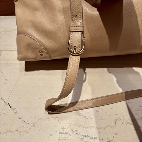Uterque handbag like new, nude beige with gold details