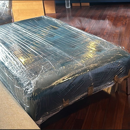 Velvet Coffee Table like new, blue-turquoise