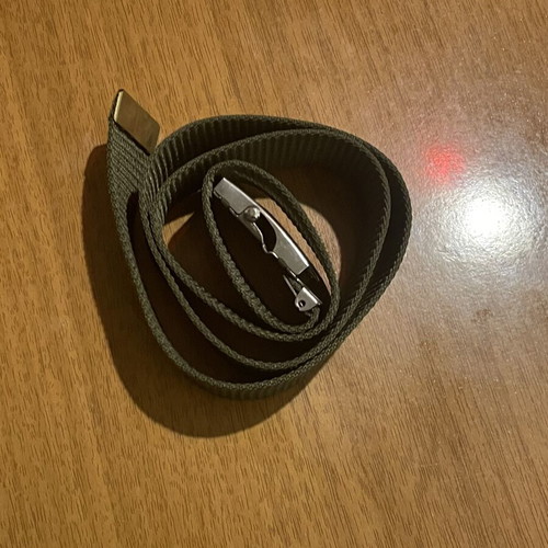 Belt adjustable, green, used