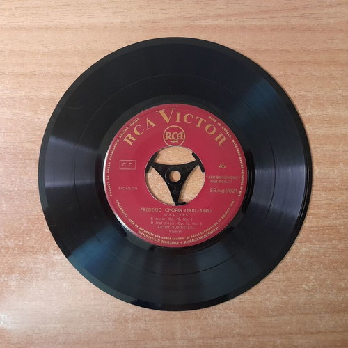 Frederic Chopin Waltzes vinyl record RCA Victor