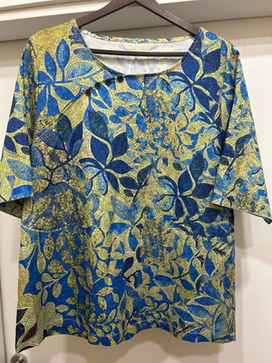 Дамска блуза нова, Германия, размер S и M