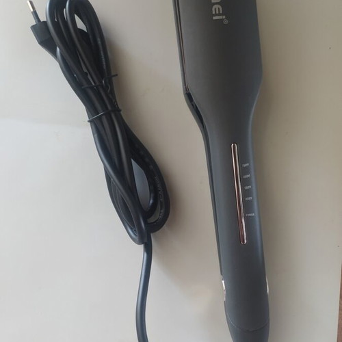 Kemei Hair Straightener with Ceramic Plates new