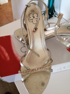 Sandals used size 37